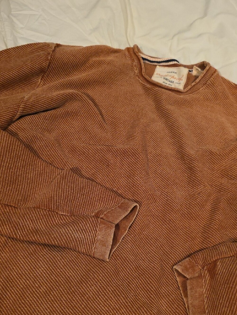 Weatherproof Men’s Rust-Brown Ribbed Crewneck Sweater - Picture 3 of 3